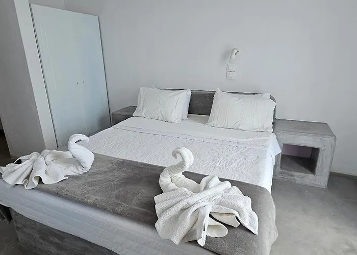 Pleasure Blackbeach Santorini 3* Perissa (Santorini)