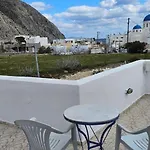 Pleasure Blackbeach Santorini بيت ضيافة بيريسا