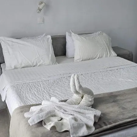 Pleasure Blackbeach Santorini Guest house 3*