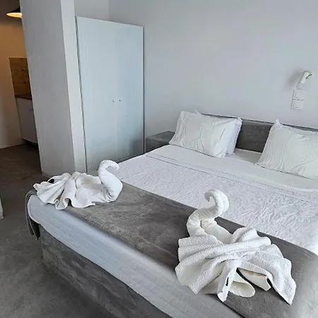 Guest house Pleasure Blackbeach Santorini