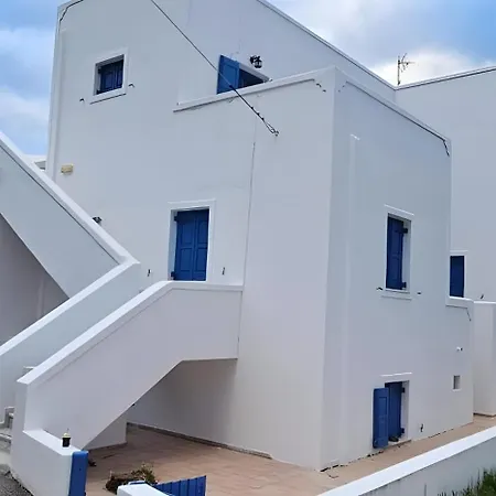 Pensjonat Pleasure Blackbeach Santorini 3*