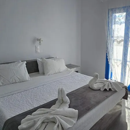 Pleasure Blackbeach Santorini Pensjonat 3*