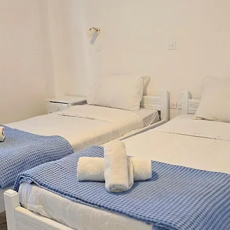 Pleasure Blackbeach Santorini 3*