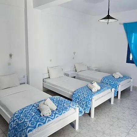 Pleasure Blackbeach Santorini 3*