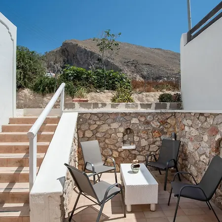 Pensjonat Pleasure Blackbeach Santorini 3*