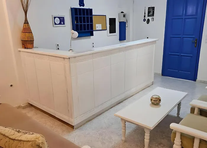 Pleasure Blackbeach Santorini 3*