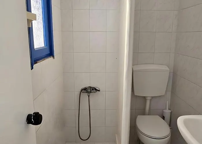 Pleasure Blackbeach Santorini 3* 페리사