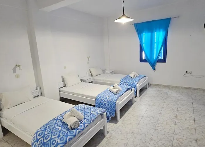 Πανσιόν Pleasure Blackbeach Santorini Περίσσα