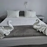 Pleasure Blackbeach Santorini 3* Perissa (Santorini)
