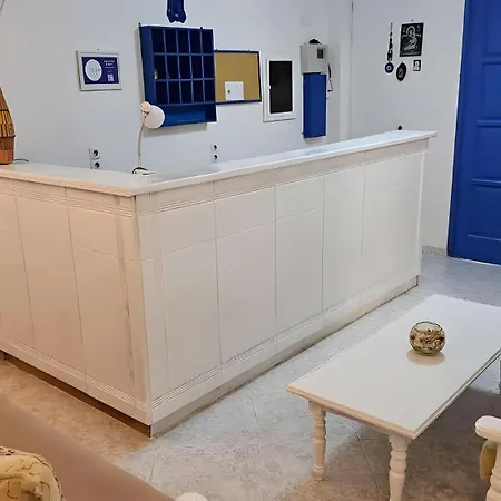 Pleasure Blackbeach Santorini 3*