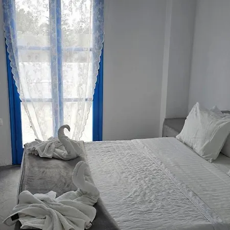 Pleasure Blackbeach Santorini 3* Перисса