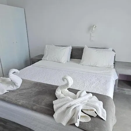 Pleasure Blackbeach Santorini Гостевой дом Перисса