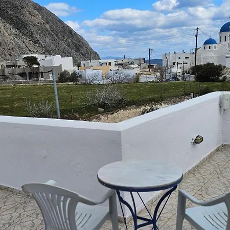 Pleasure Blackbeach Santorini Гостевой дом