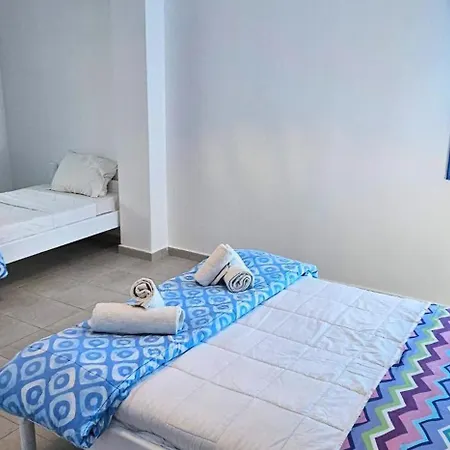 Pleasure Blackbeach Santorini Перисса