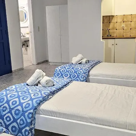 Pleasure Blackbeach Santorini Гостевой дом 3*