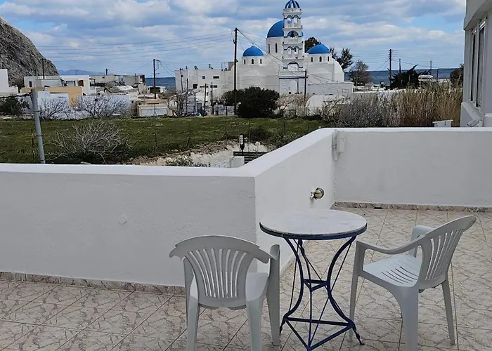 Pleasure Blackbeach Santorini ゲストハウス ペリッサ